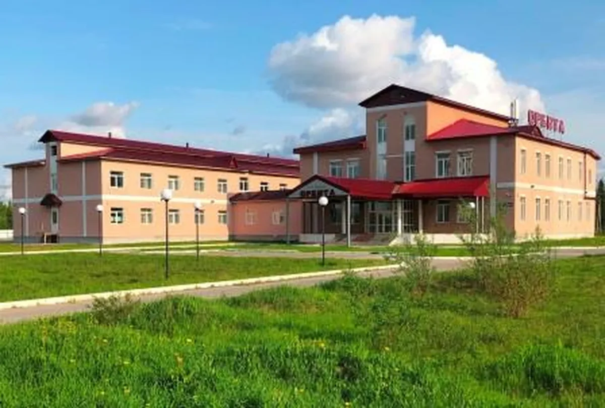 Орбита, Усинск: фасад гостиницы